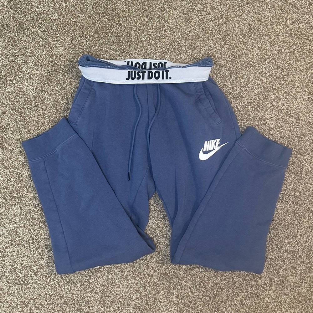 Womens Purple Nike Joggers || Reversible Waistband, Size: Small
